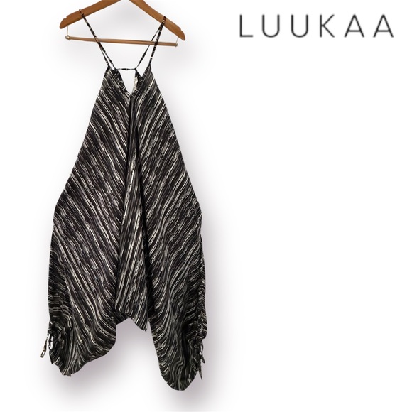 🛍️SALE🛍️ LUUKAA Black White Gray Striped Shalwar Overalls - Picture 2 of 9